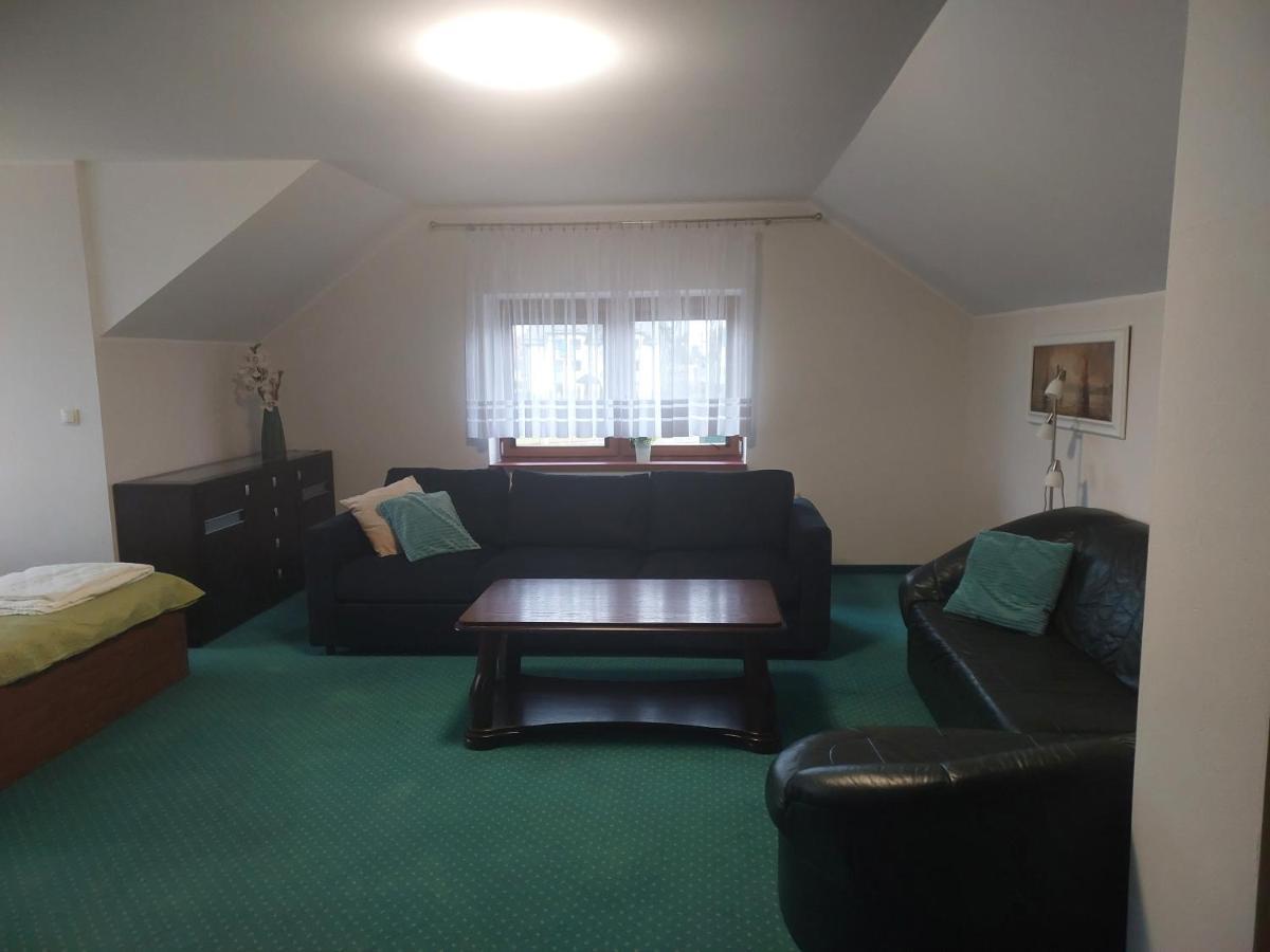 Apartamenty Levilla Рева Екстер'єр фото