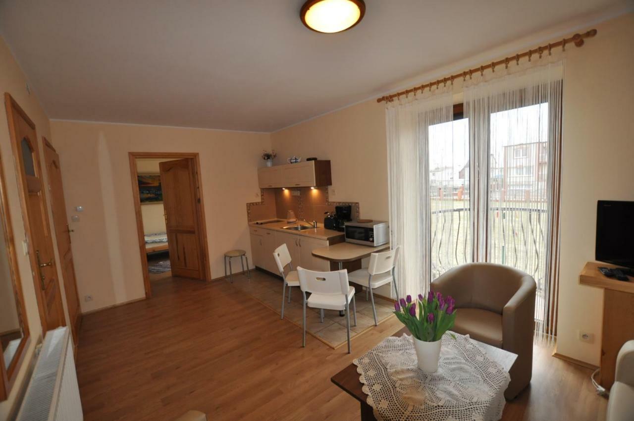 Apartamenty Levilla Рева Екстер'єр фото